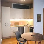 Residenza Tazzoli By Pentagono Residenze شقة *