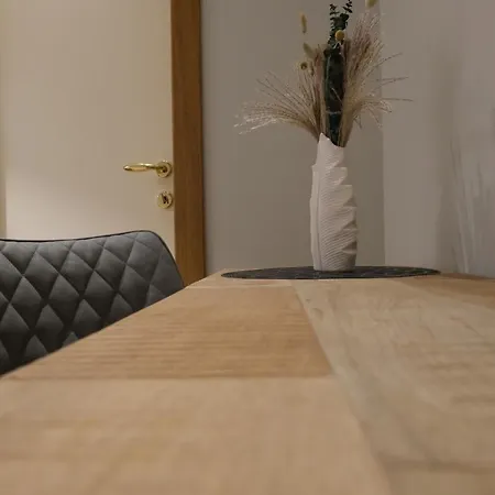 Appartement Residenza Tazzoli By Pentagono Residenze *